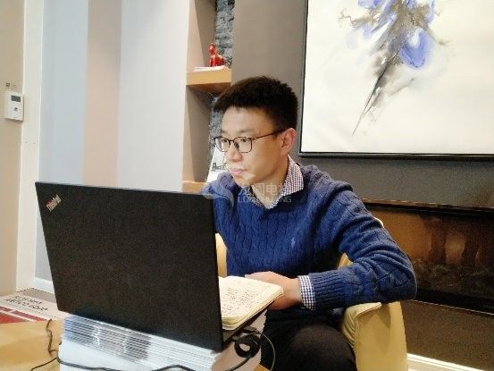心系母校助力教育 龍闖電梯孫金龍設立山東科技大學“勵學金”項目333.jpg